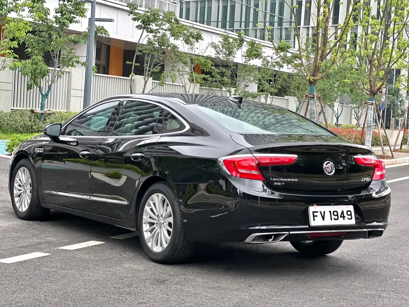 Buick LaCrosse 2016 Facelift 28T Elite фото 6