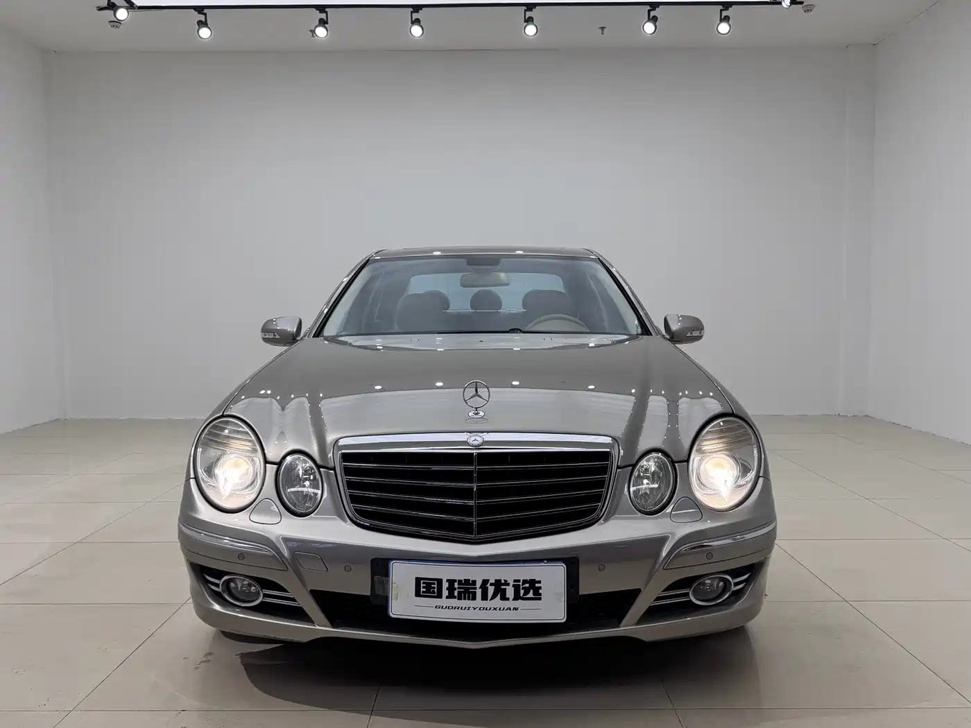 Mercedes-Benz E-Class 2008 E 230 Fashion фото 2