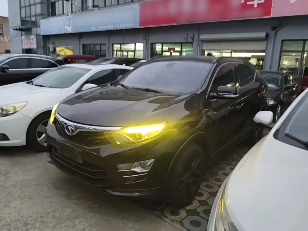 Soueast DX7 2016 2016 1.5T Manual Triumph Edition