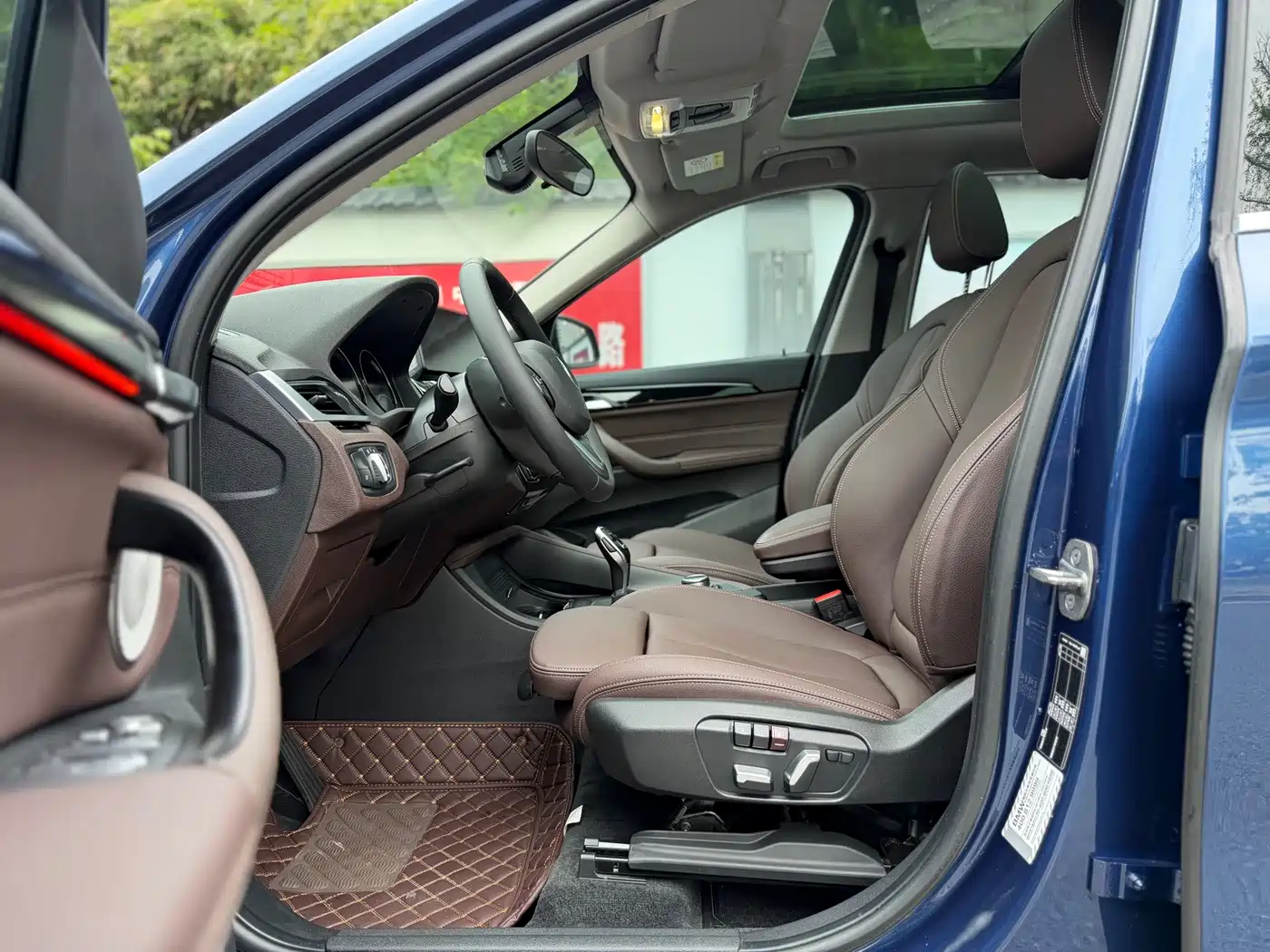 BMW X1 2022 sDrive20Li Fashion фото 11