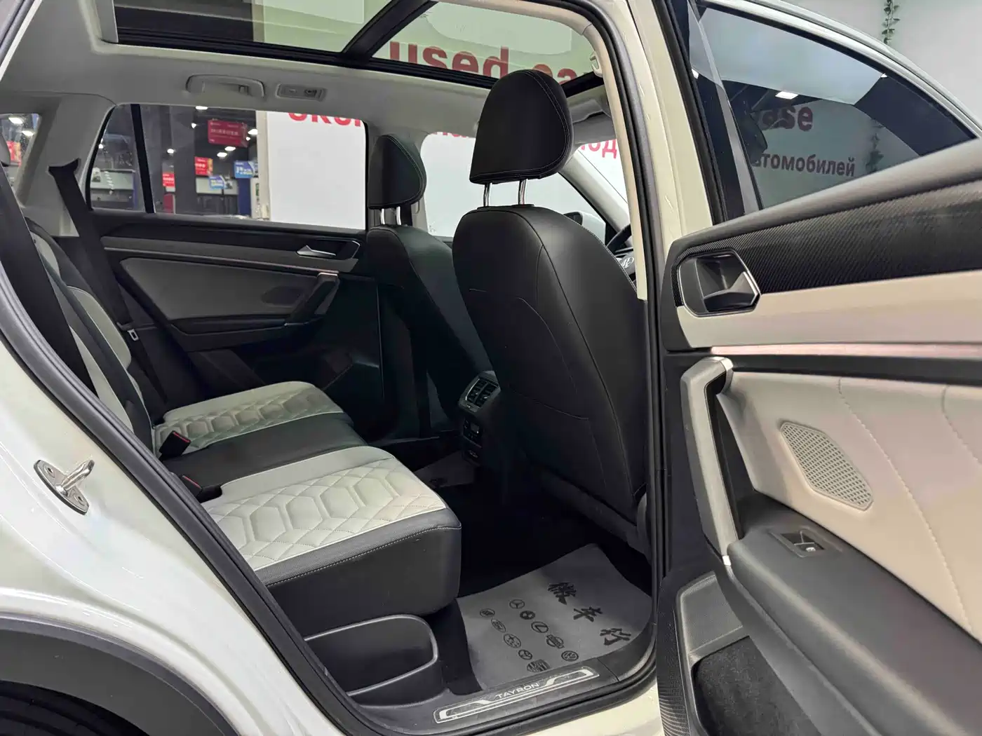 Volkswagen Tayron 2023 280TSI 2WD Luxury Plus Advanced Edition фото 10