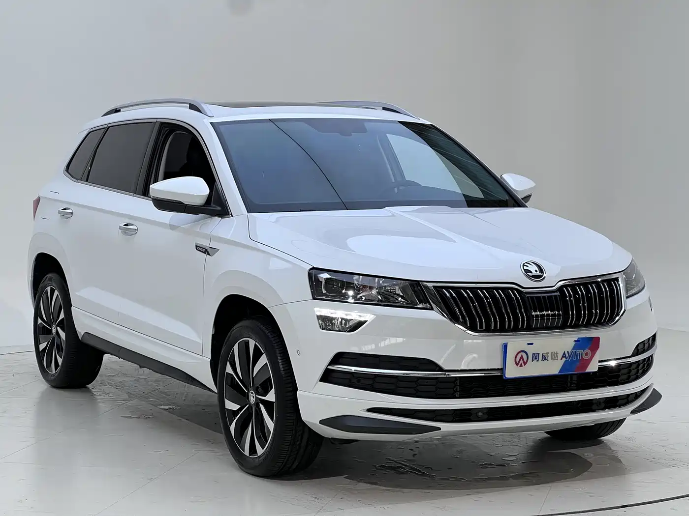 Škoda Karoq 2023 TSI280 Luxury Edition фото 3