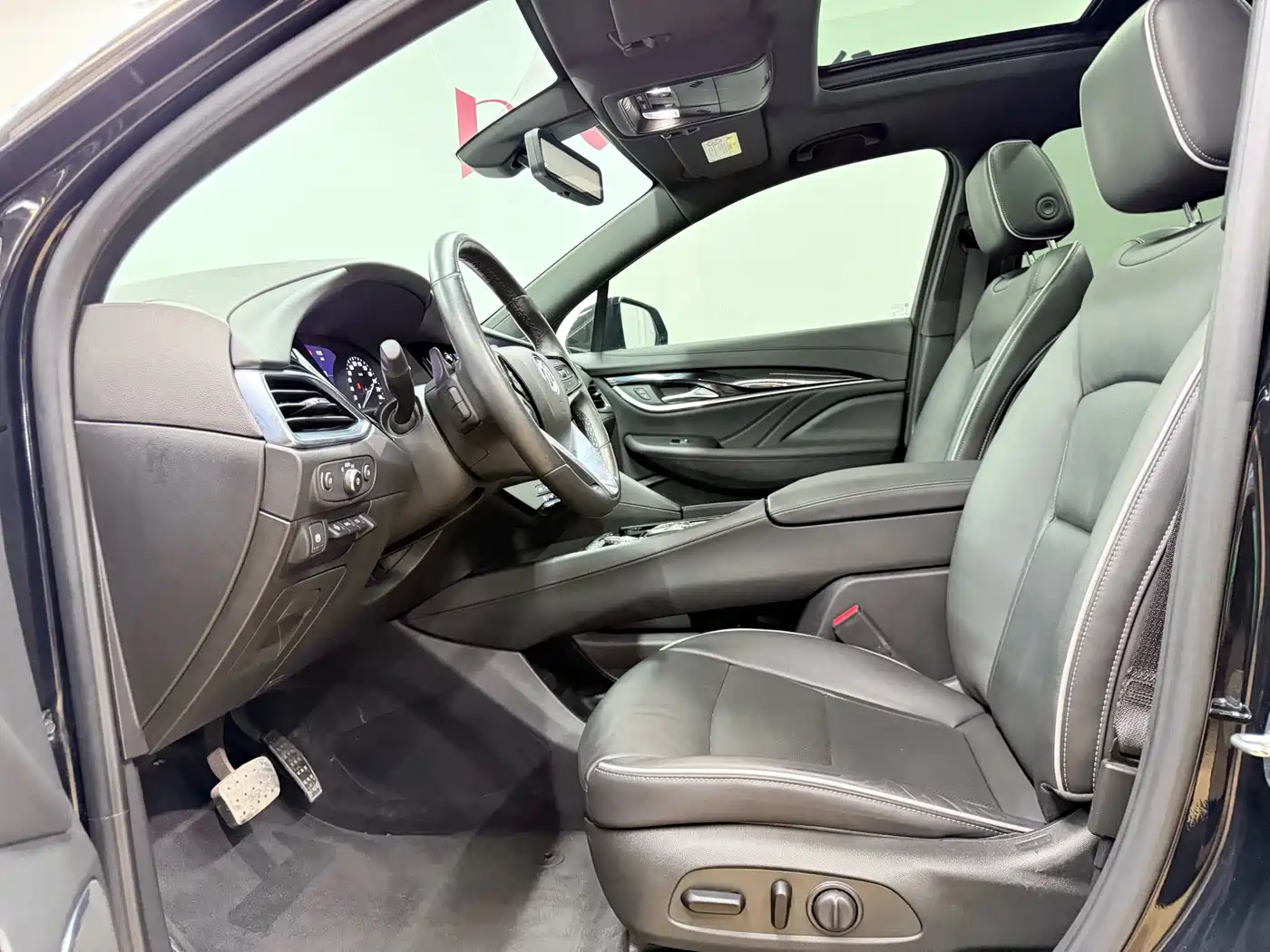 Buick Enclave 2022 652T AWD Premium Flagship 6-Seater фото 29