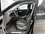Фото 9 - Volkswagen Touareg