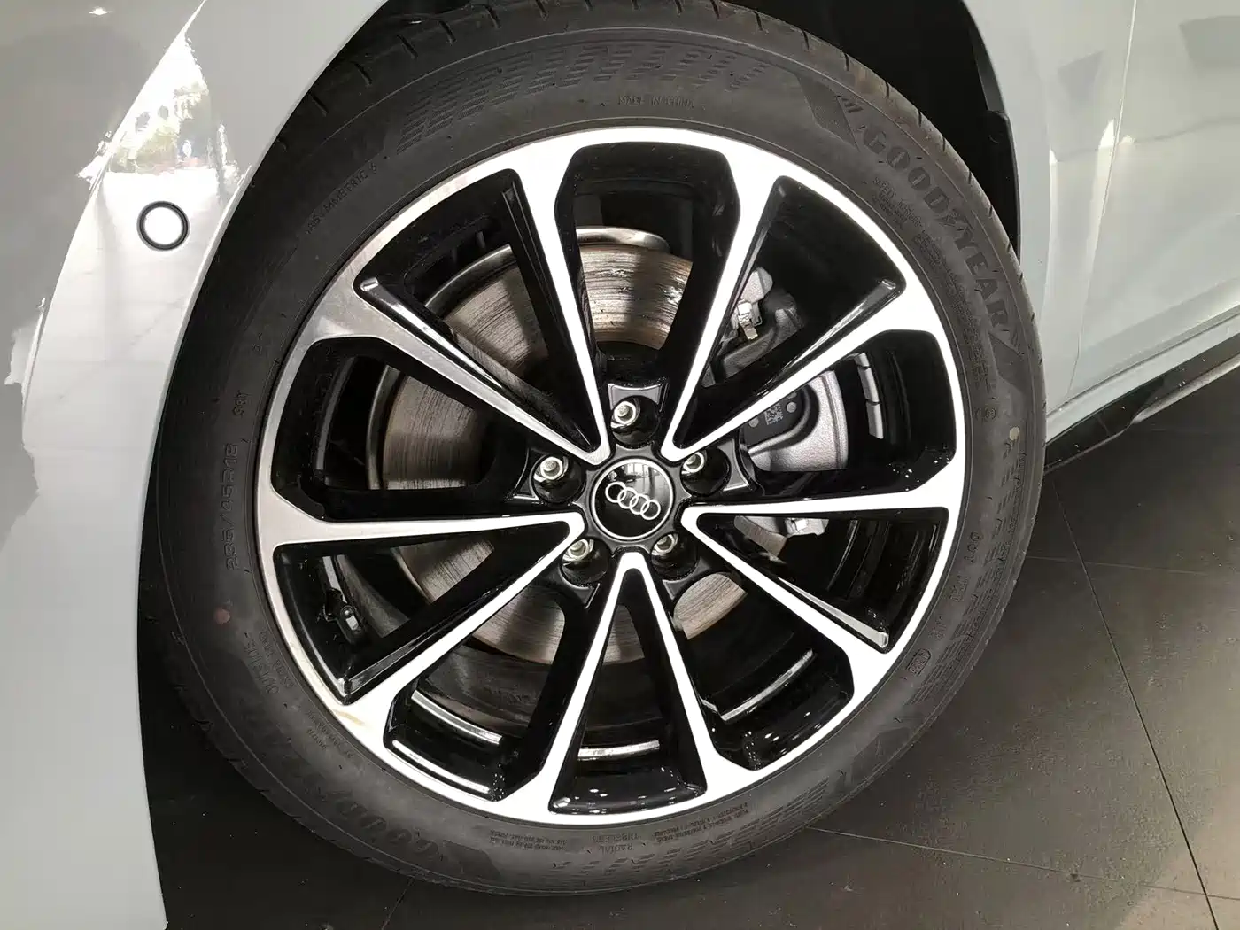 Audi A5L 2025 2.0T Sport Edition quattro фото 18