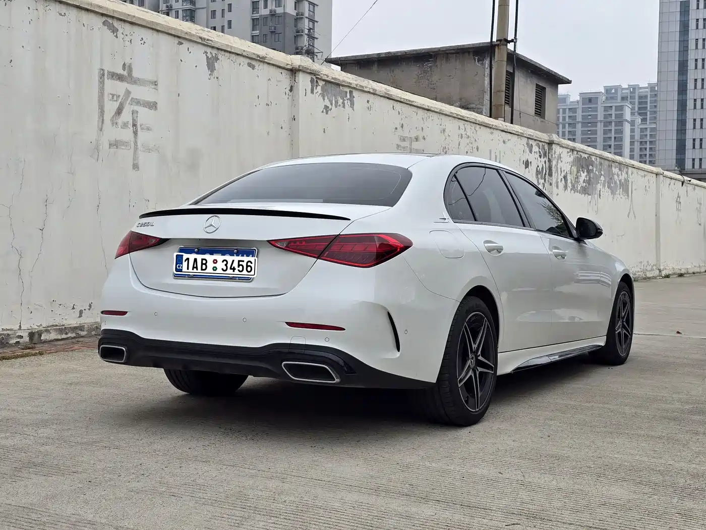 Mercedes-Benz C-Class 2023 C 260 L Night Edition Sport фото 4