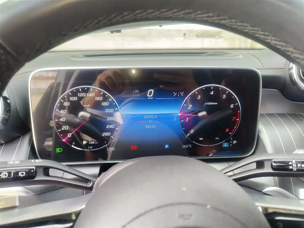Mercedes-Benz GLC 2023 GLC 300 L 4MATIC Luxury 7-Seater фото 8