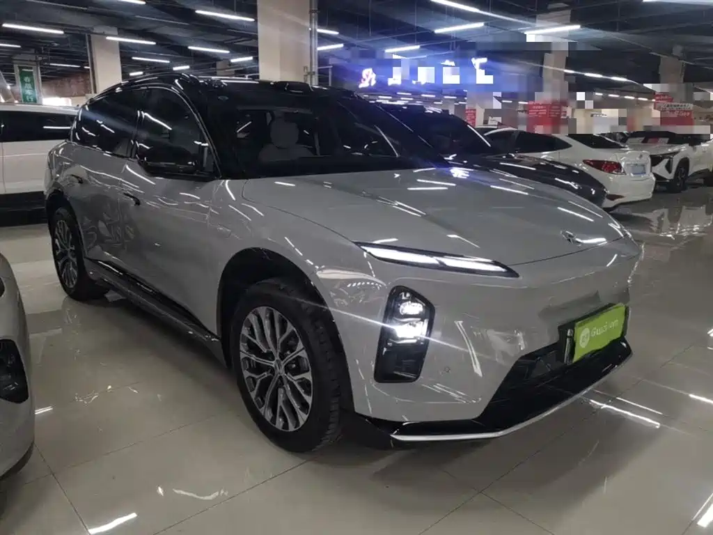 Фото 4 - NIO ES6