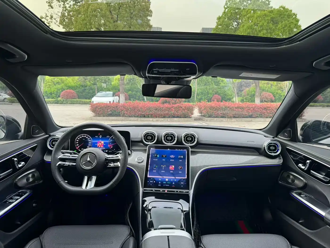Mercedes-Benz C-Class 2023 C 260 L Night Edition Sport фото 4