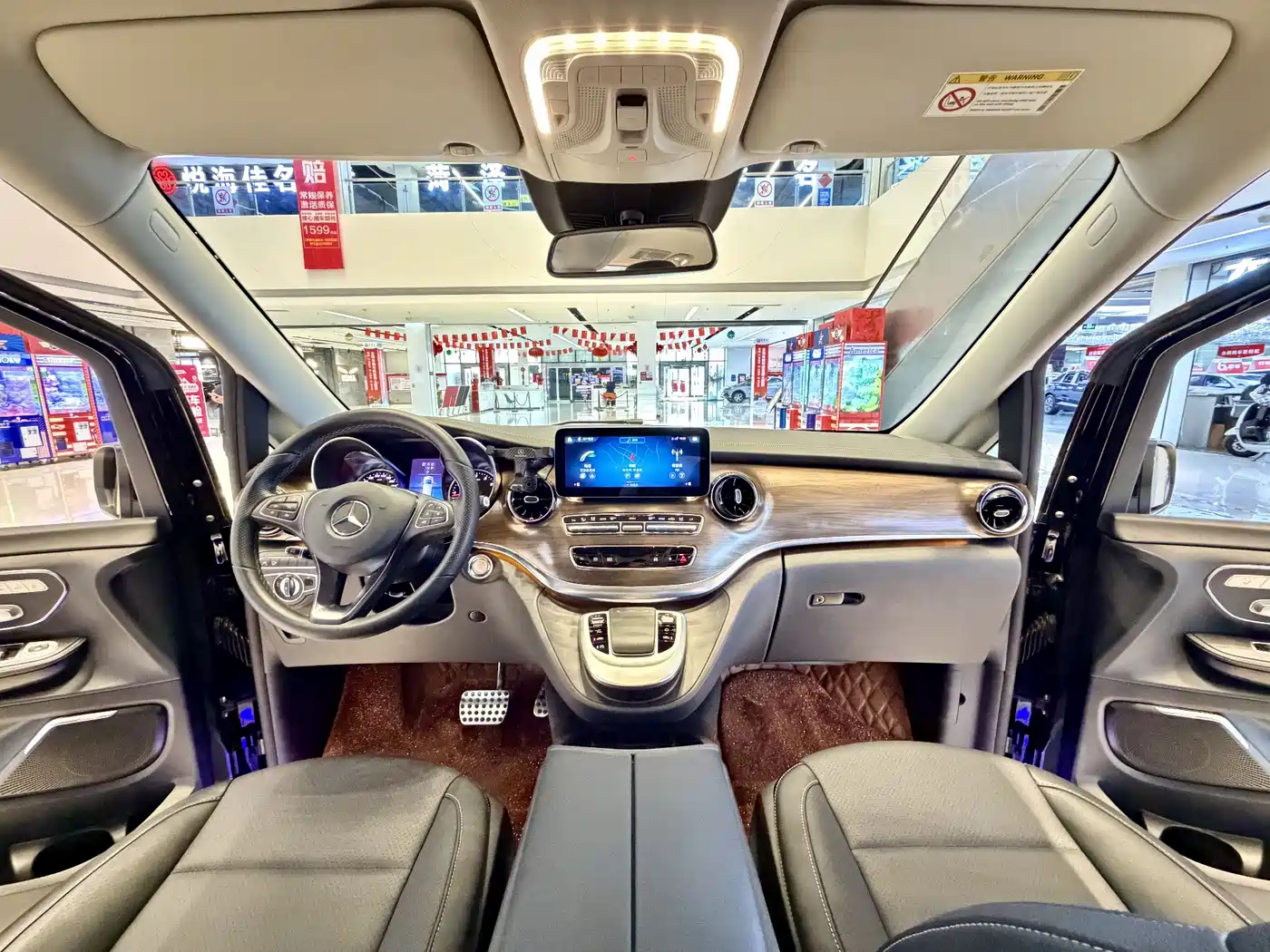 Mercedes-Benz V-Class 2021 V 260 L Long Wheelbase Luxury Edition фото 12