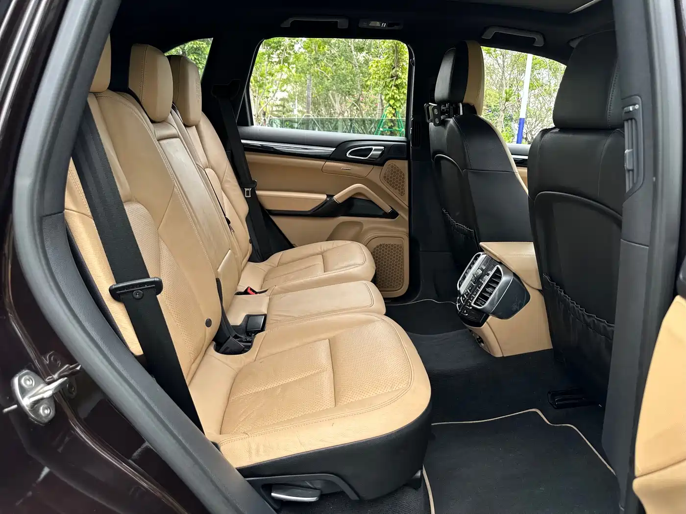 Porsche Cayenne 2014 Cayenne Platinum Edition 3.0T фото 6