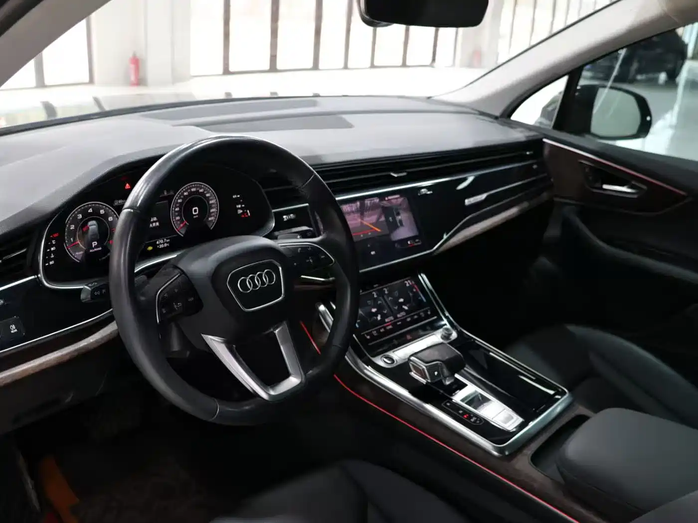 AUDI Q7