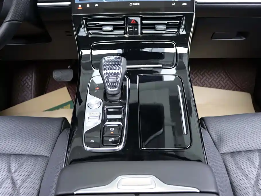 GAC Trumpchi Trumpchi M8 2024 Master Series 400T Premium Edition фото 25