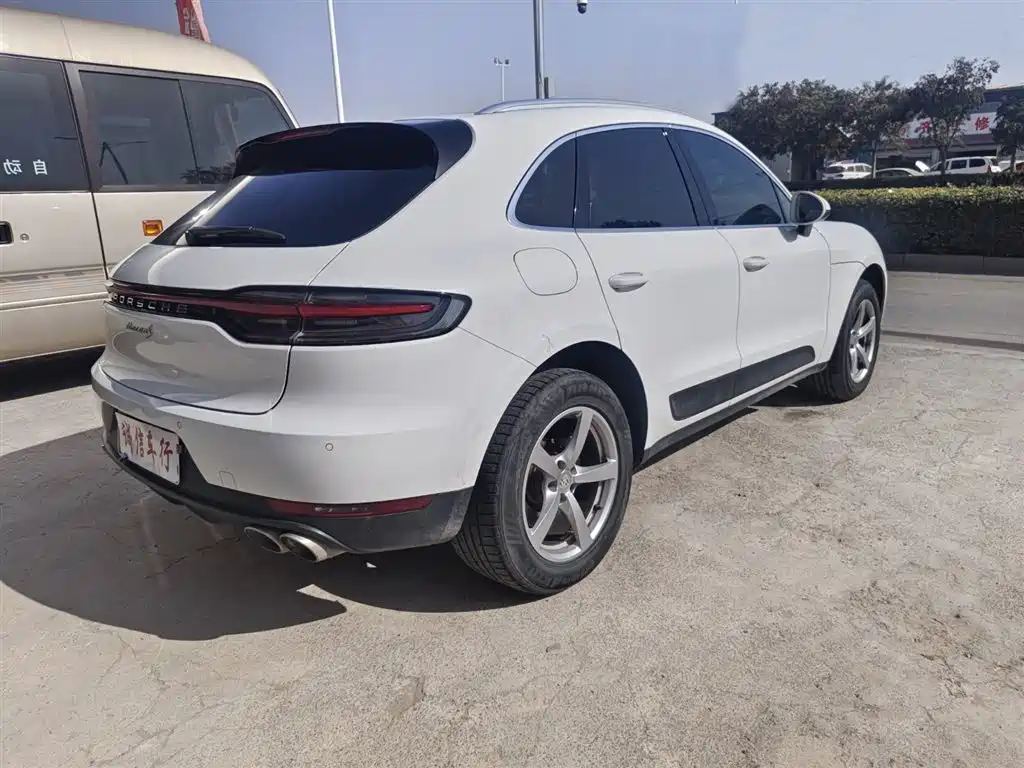 Porsche Macan 2020 Macan 2.0T фото 5