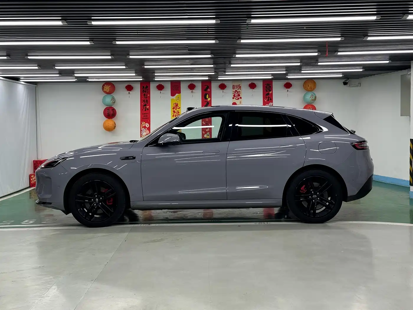 AITO Wenjie AITO M5 2024 Extended Range Max RS AWD Advanced Smart Driving Edition фото 4