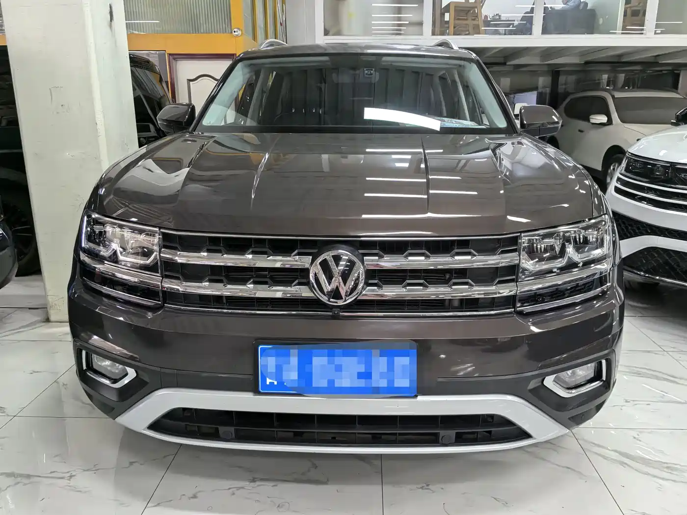Volkswagen Teramont 2019 380TSI 4WD Luxury Edition China VI фото 2