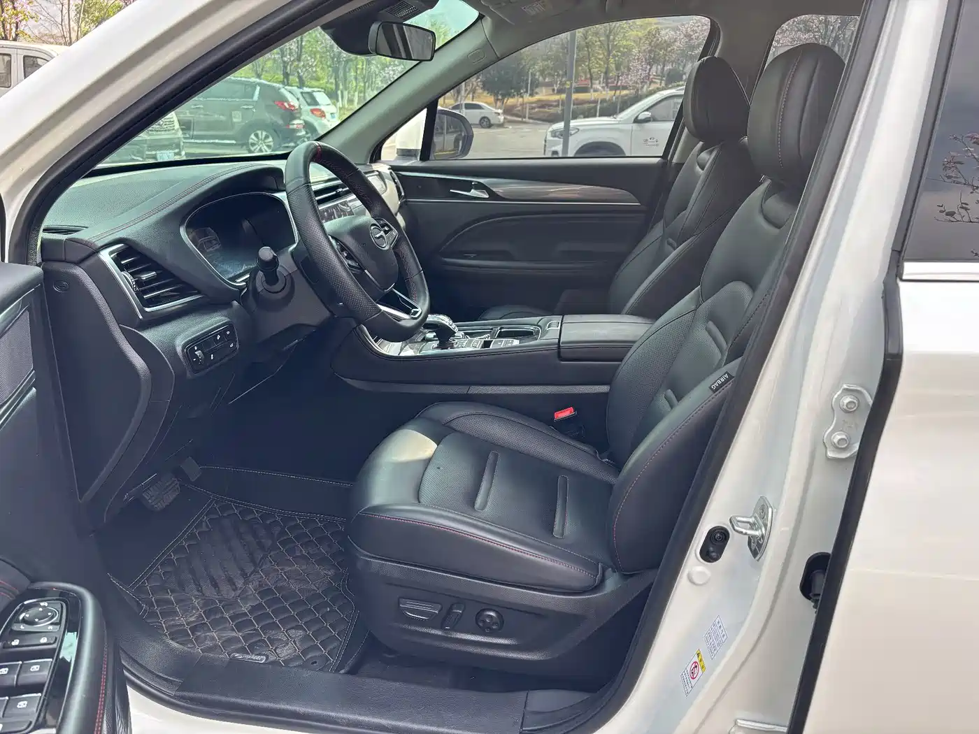 GAC Trumpchi Trumpchi GS4 PLUS 2023 390T Auto Nebula Edition фото 10