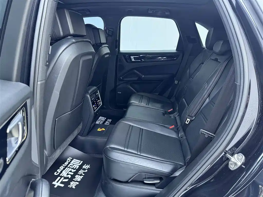 Porsche Cayenne 2019 Cayenne 3.0T фото 21