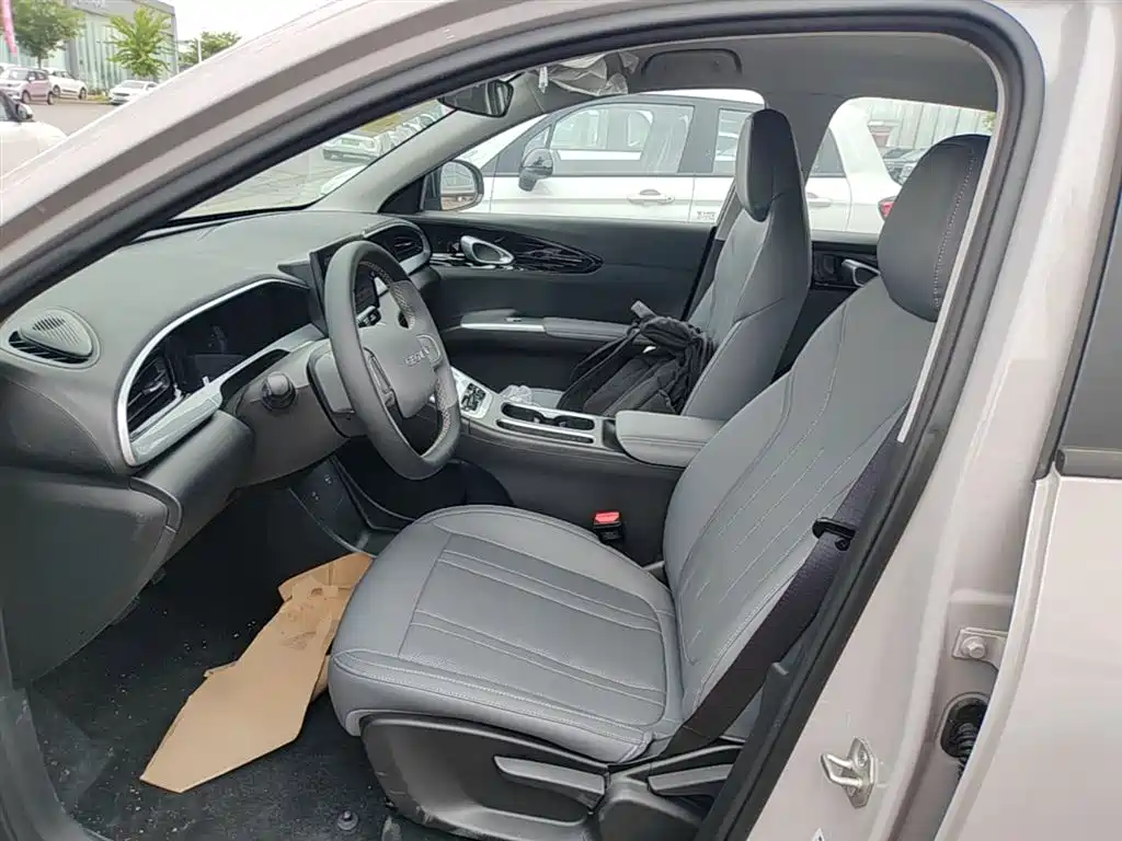 Geely Galaxy Starry Wish 2026 Edition 310km Youth Version фото 15