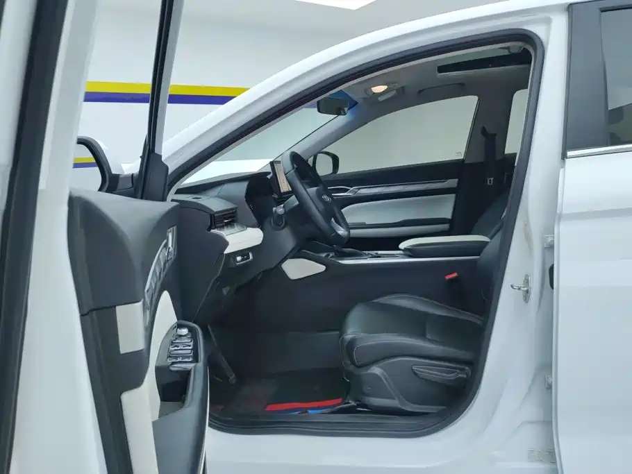 Geely Emgrand L 2023 2022 1.4T CVT Flagship