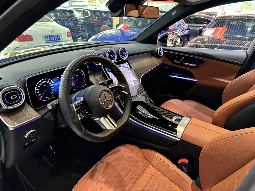 Mercedes-Benz GLC 2024 GLC 300 L 4MATIC Dynamic 5-seater фото 5
