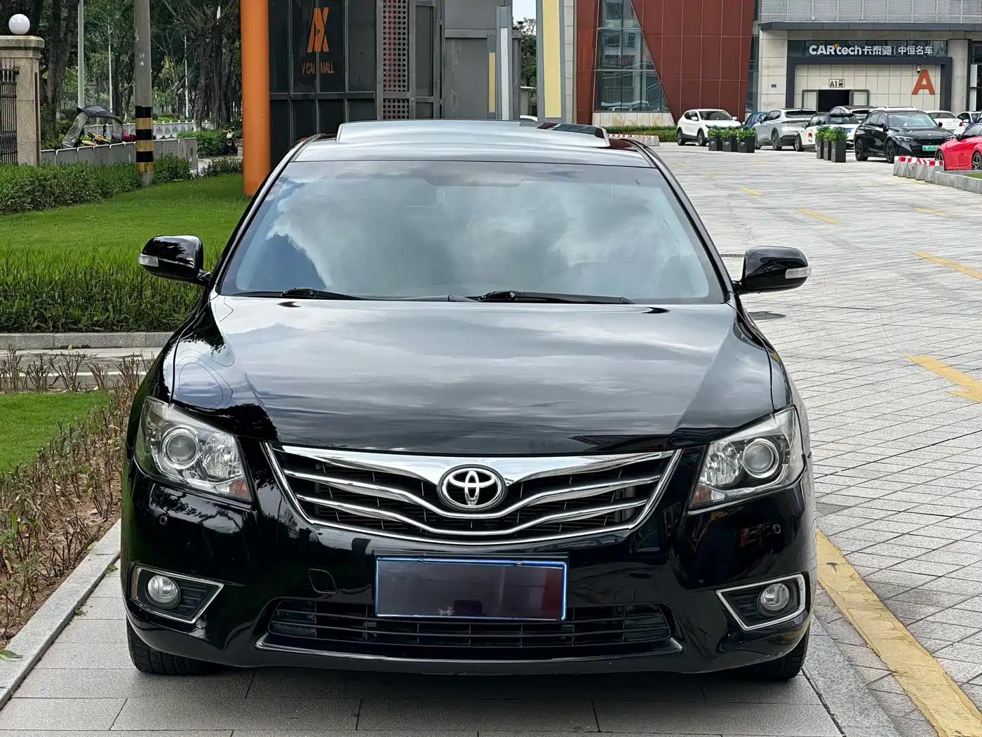 Toyota Camry 2012 200G Classic Luxury Edition фото 2