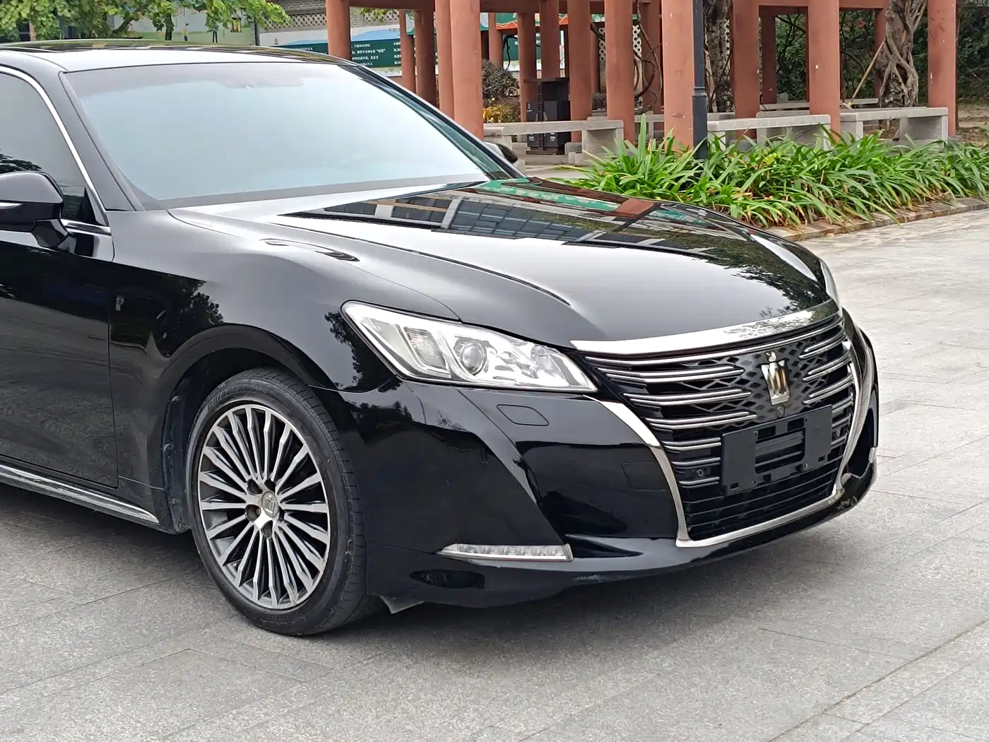 Toyota Crown 2018 2.0T Sport Edition фото 15
