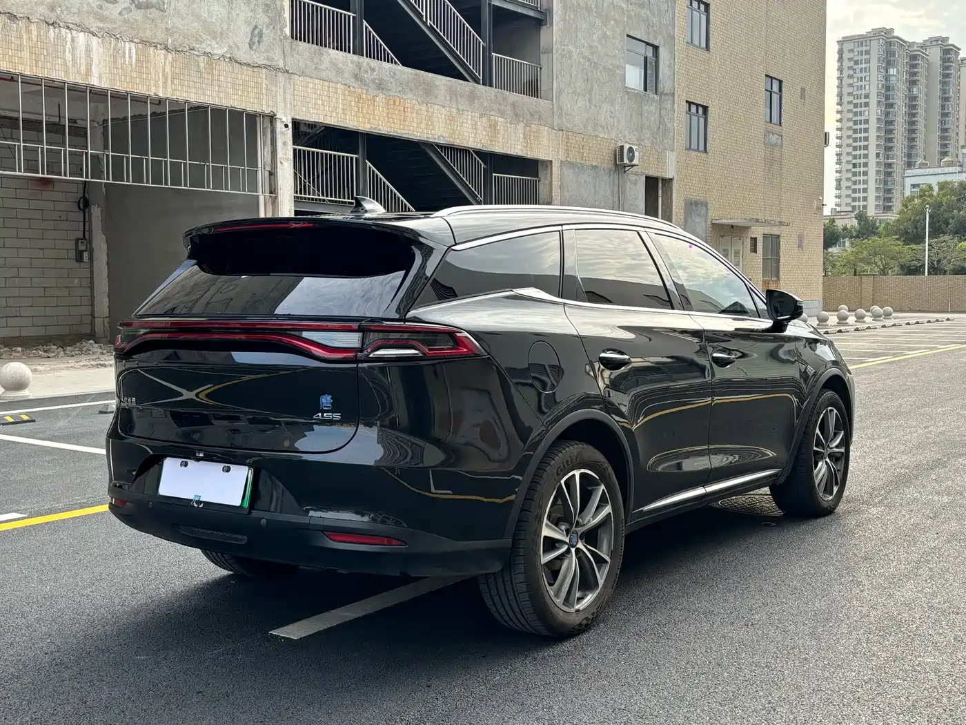 BYD Tang New Energy 2018 DM 2.0T Full-time 4WD Smart Connect Creation Edition 5-seater China V фото 9