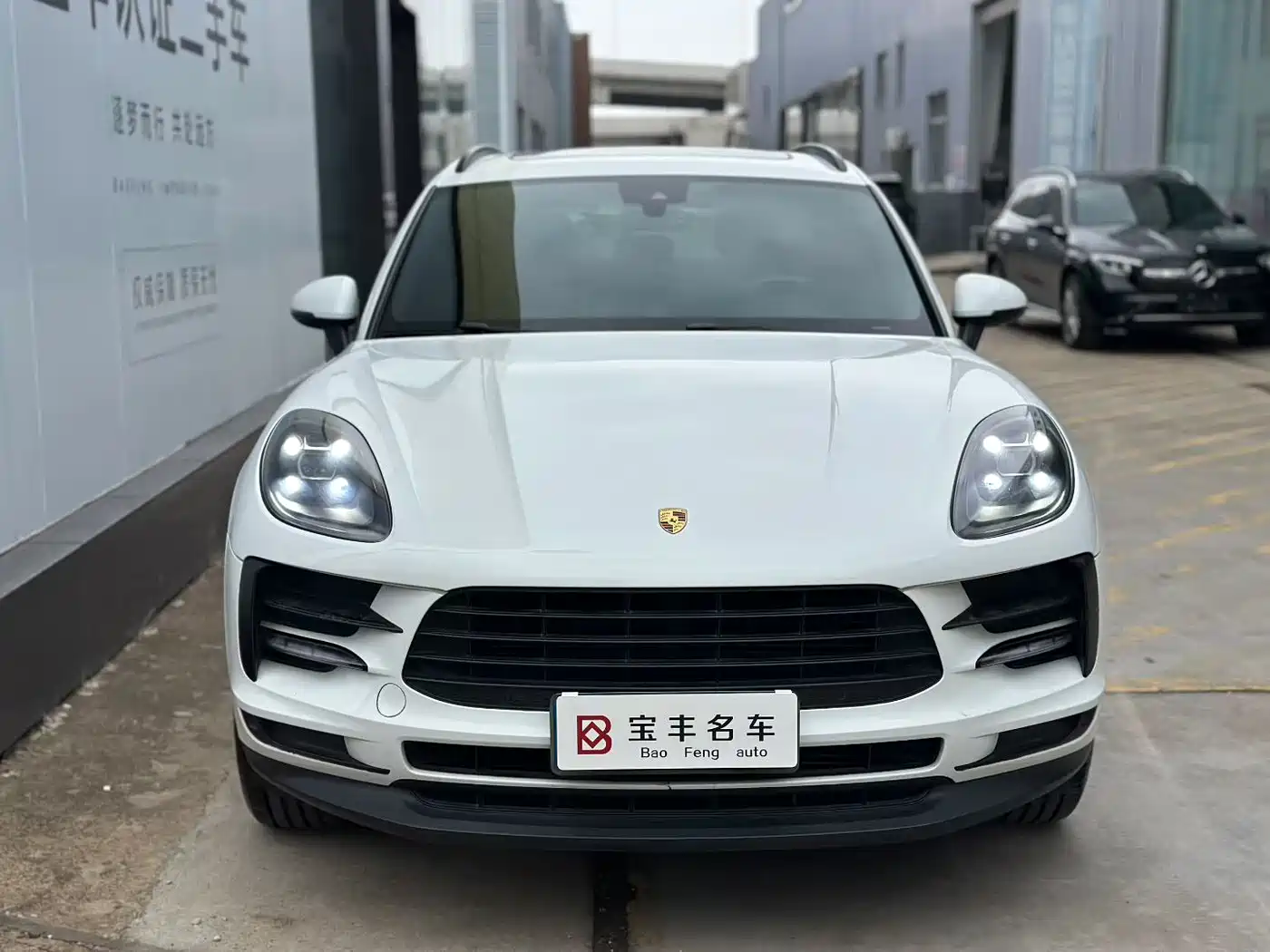 Porsche Macan 2018 Macan 2.0T фото 2