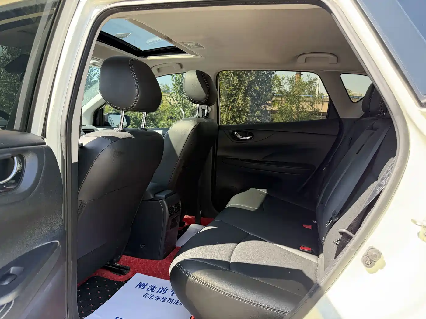Nissan Tiida, миниатюра 3