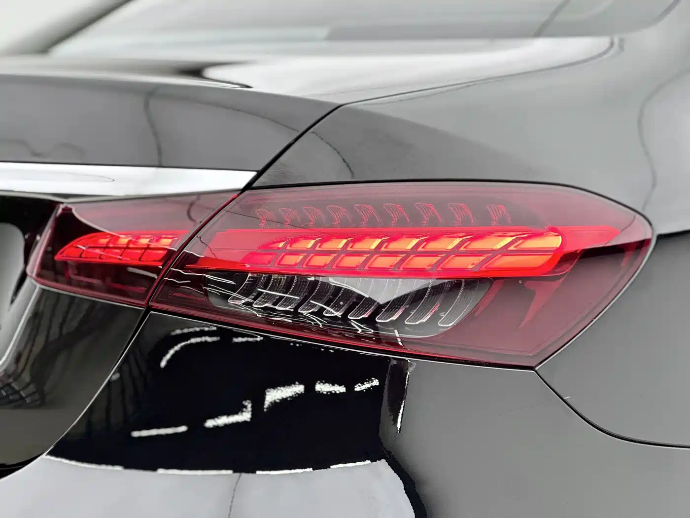 Mercedes-Benz E-Class 2021 E 300 L Premium фото 13