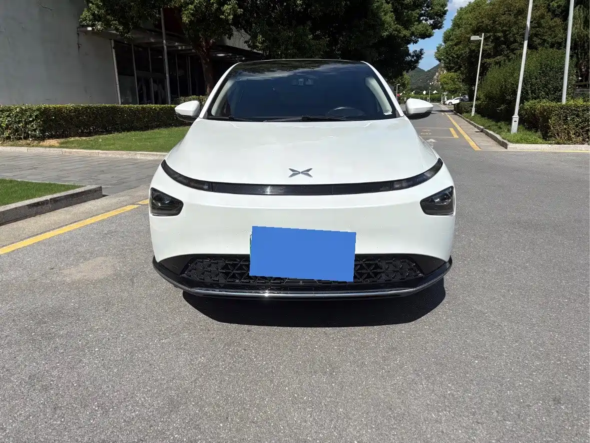 2023 XPeng G3