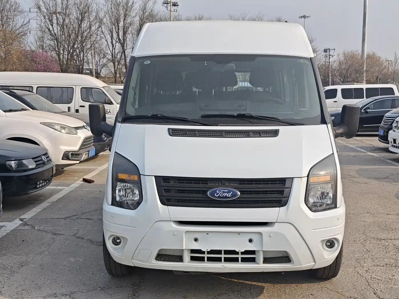 Ford New Generation Transit 2018 2016 Model 2.2T Short Wheelbase 6-Seater Mid-Roof Multi-Purpose Vehicle