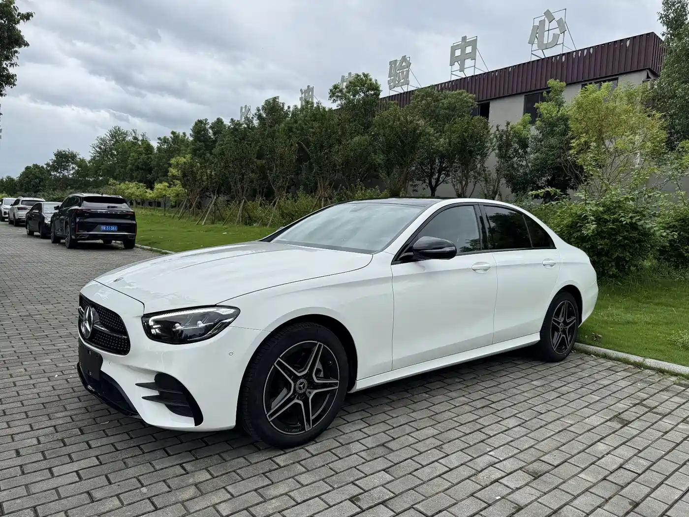 Mercedes-Benz E-Class (Import) 2024 2023 Facelift E 260 Fashion Sport