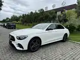 Фото 3 - Mercedes-Benz E-Class (Import)