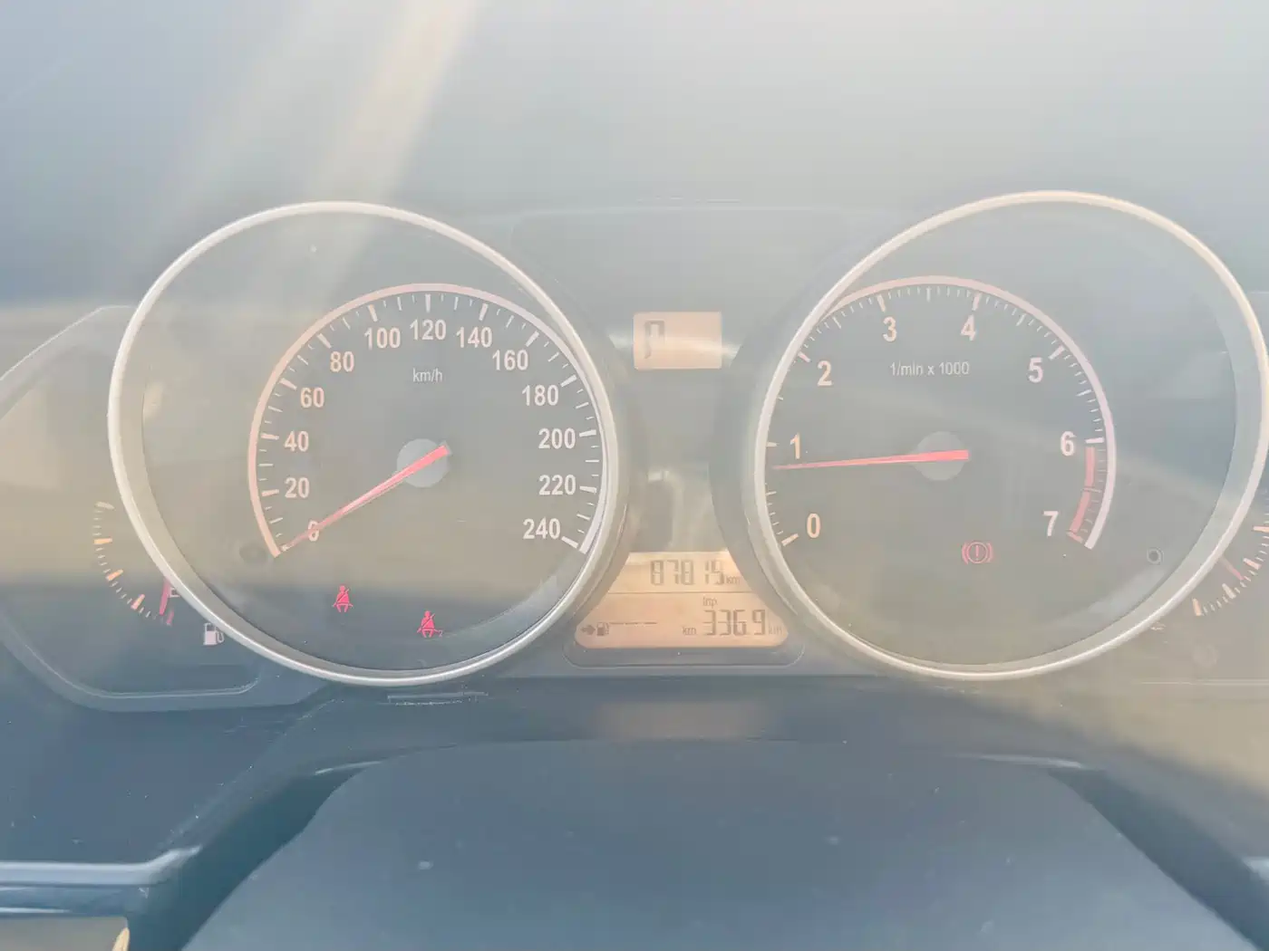 Zhonghua H330 2014 2013 1.5L Auto Comfort