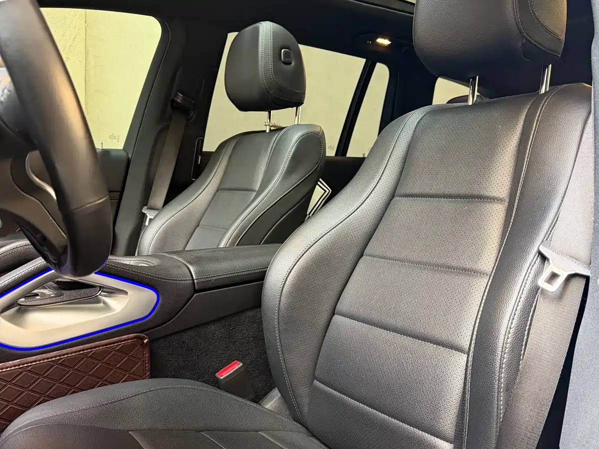 Mercedes-Benz GLS 2023 GLS 450 4MATIC Luxury Edition фото 6