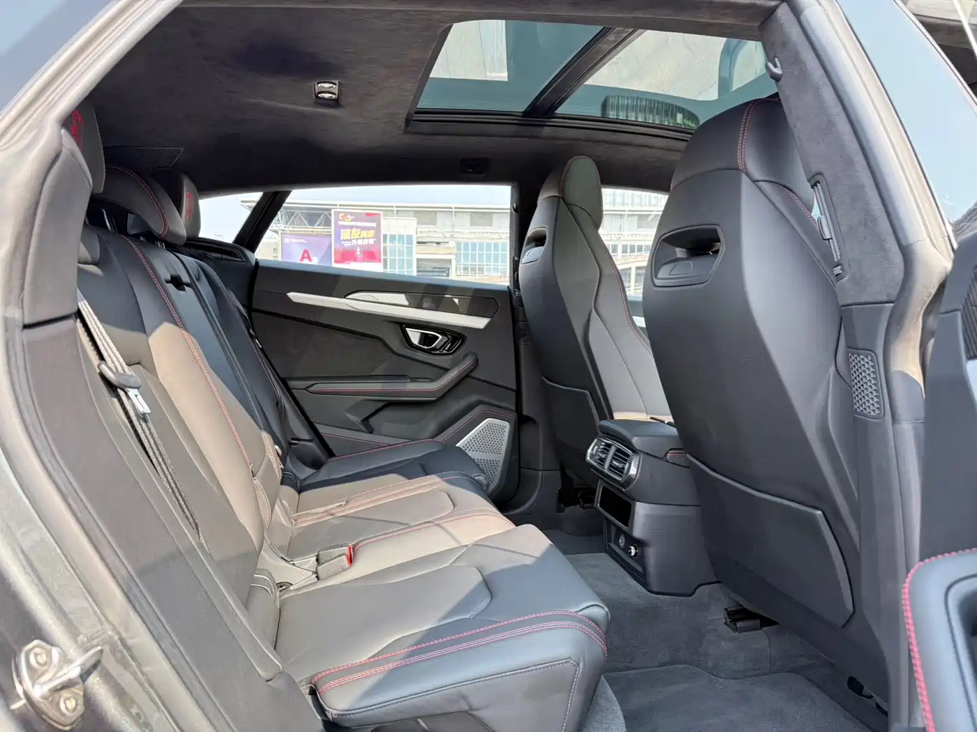 Lamborghini Urus 2018 4.0T V8 фото 21