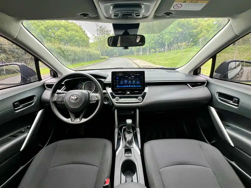 Toyota Corolla Cross 2022 2.0L Elite Edition фото 16