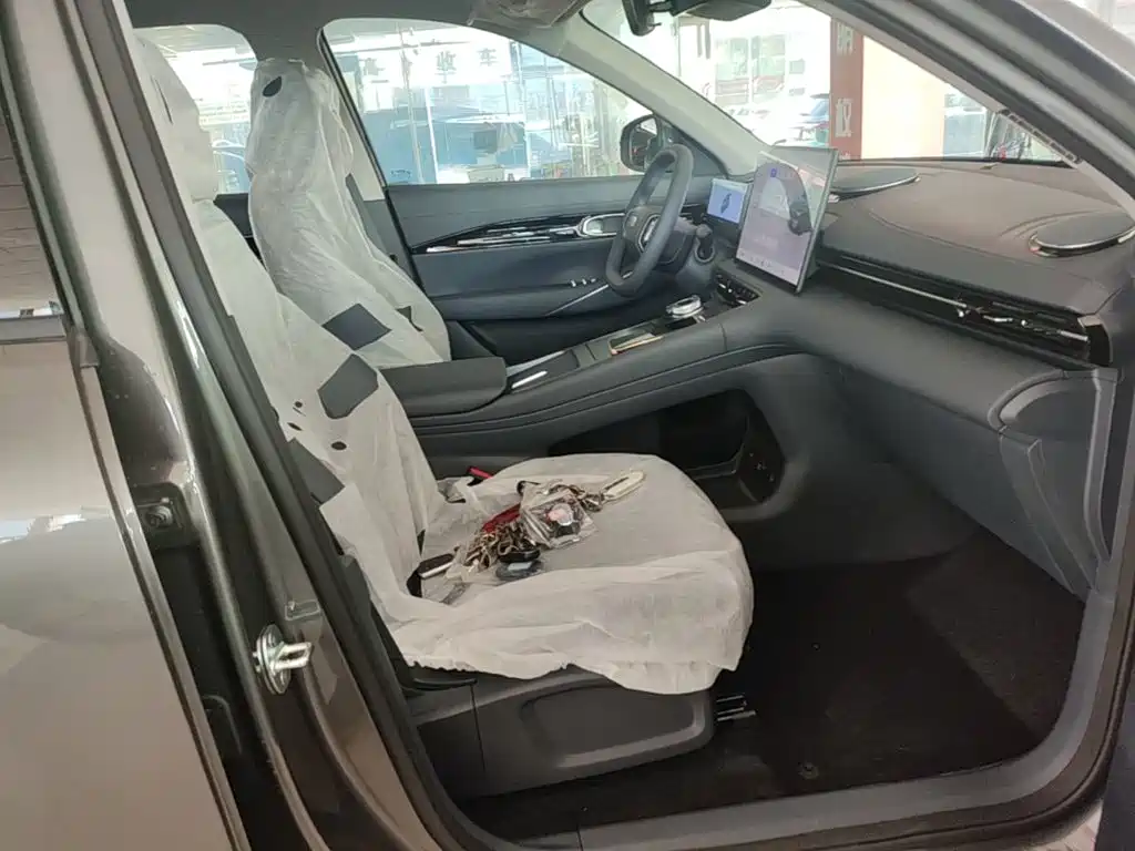 Geely Galaxy Galaxy E5 2026 2026 530km Voyager Edition