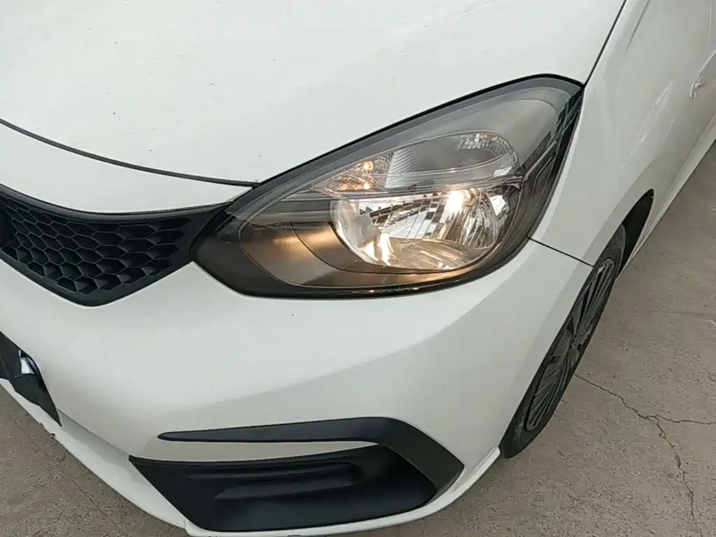 صورة 24 - Honda Fit