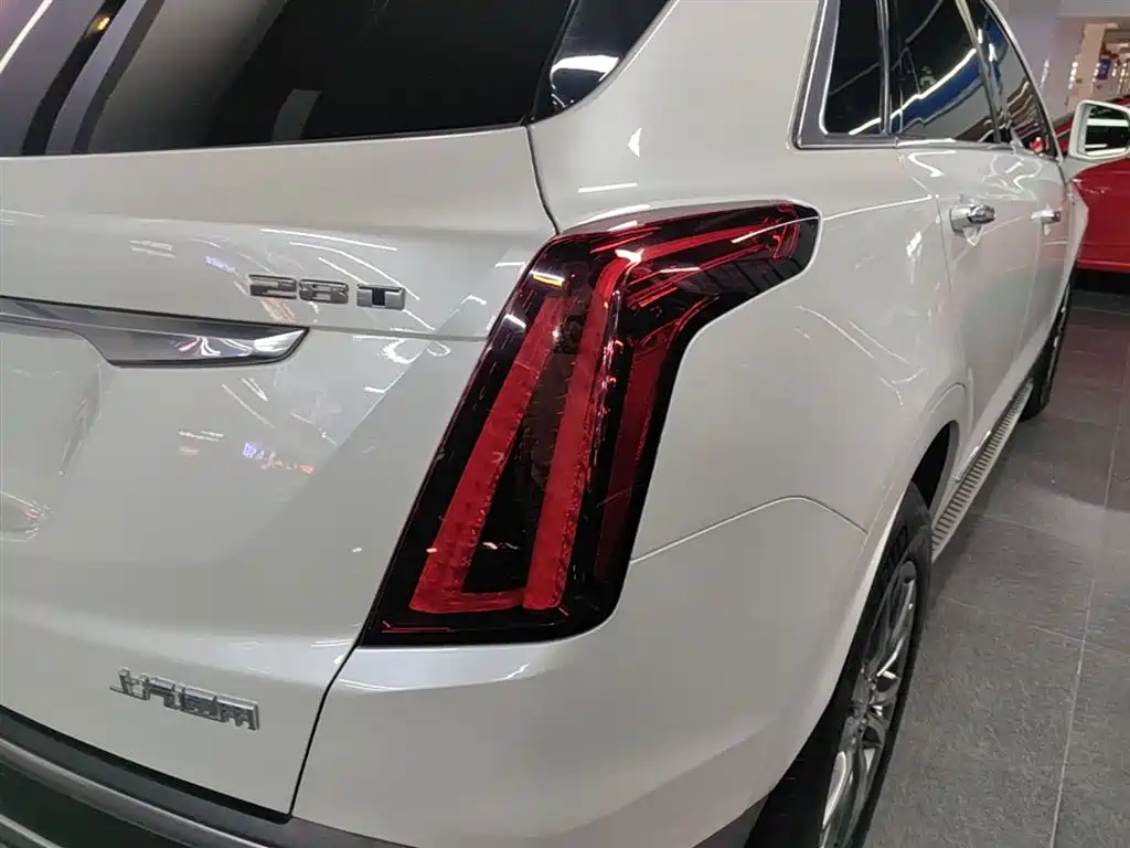 Cadillac XT5 2020 Facelift 28T Luxury Model фото 8