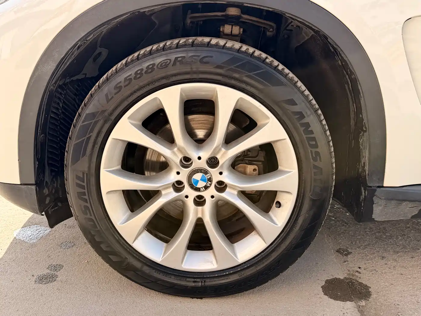 BMW X5 (Import) 2014 xDrive35i Leading фото 9