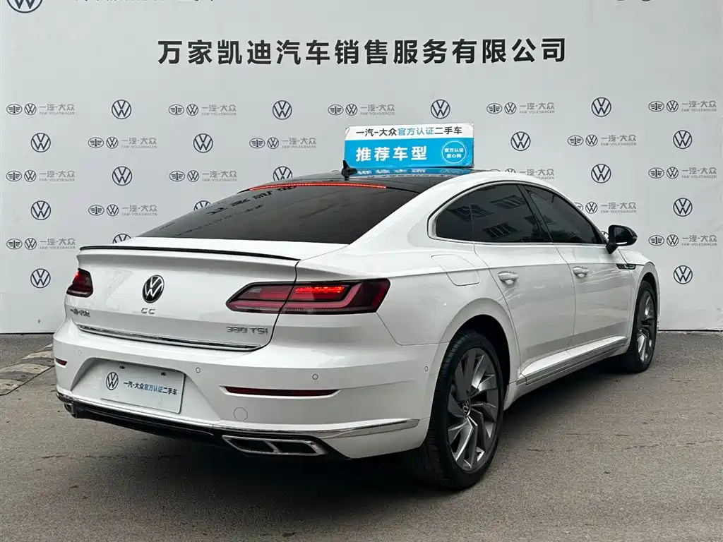 Volkswagen FAW-Volkswagen CC 2021 380TSI Eye-catching Edition фото 5