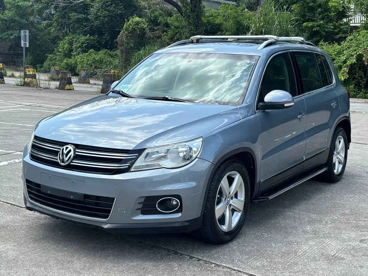 Volkswagen Tiguan 2011 2010 1.8TSI Automatic 4WD Elite