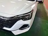 Фото 24 - Roewe i6 MAX EV