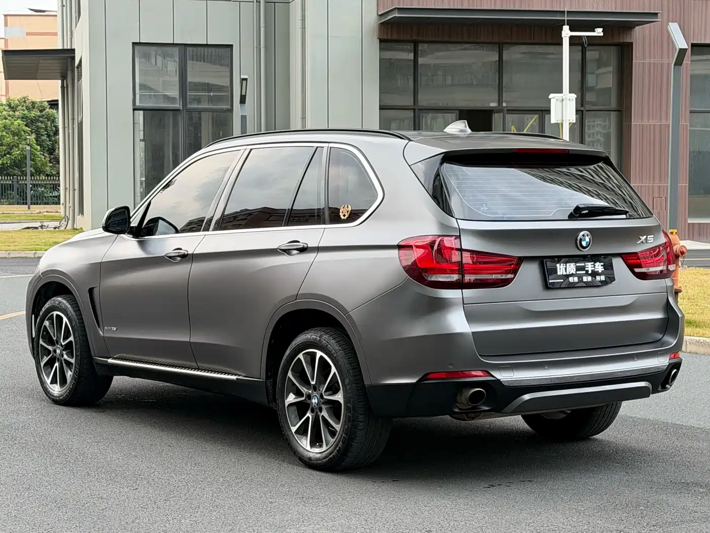 BMW X5 (Import) 2017 xDrive35i Leading Edition фото 7