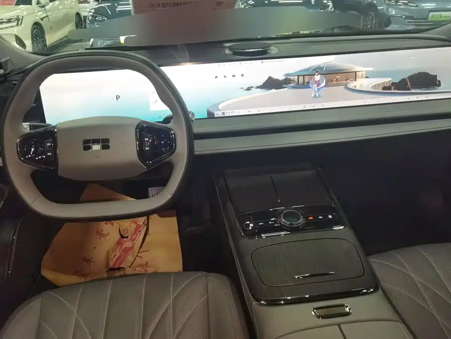 Geely Galaxy Galaxy E8 2025 2025 700km Long Voyage Smart Drive Edition