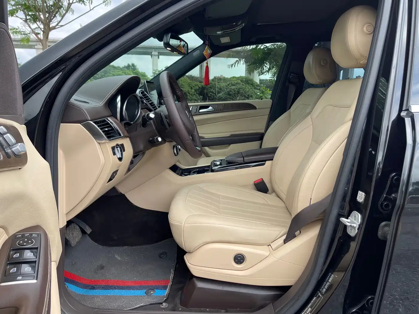 Mercedes-Benz GLE 2017 GLE 320 4MATIC Dynamic фото 20