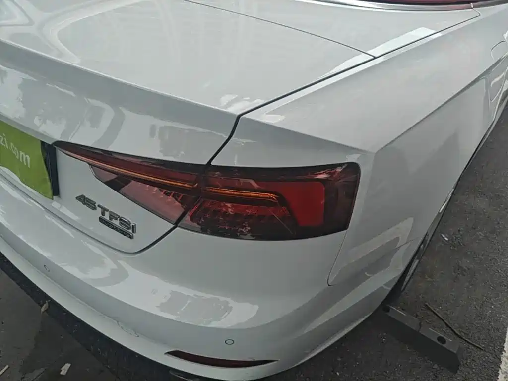 Фото 8 - Audi A5 (Import)